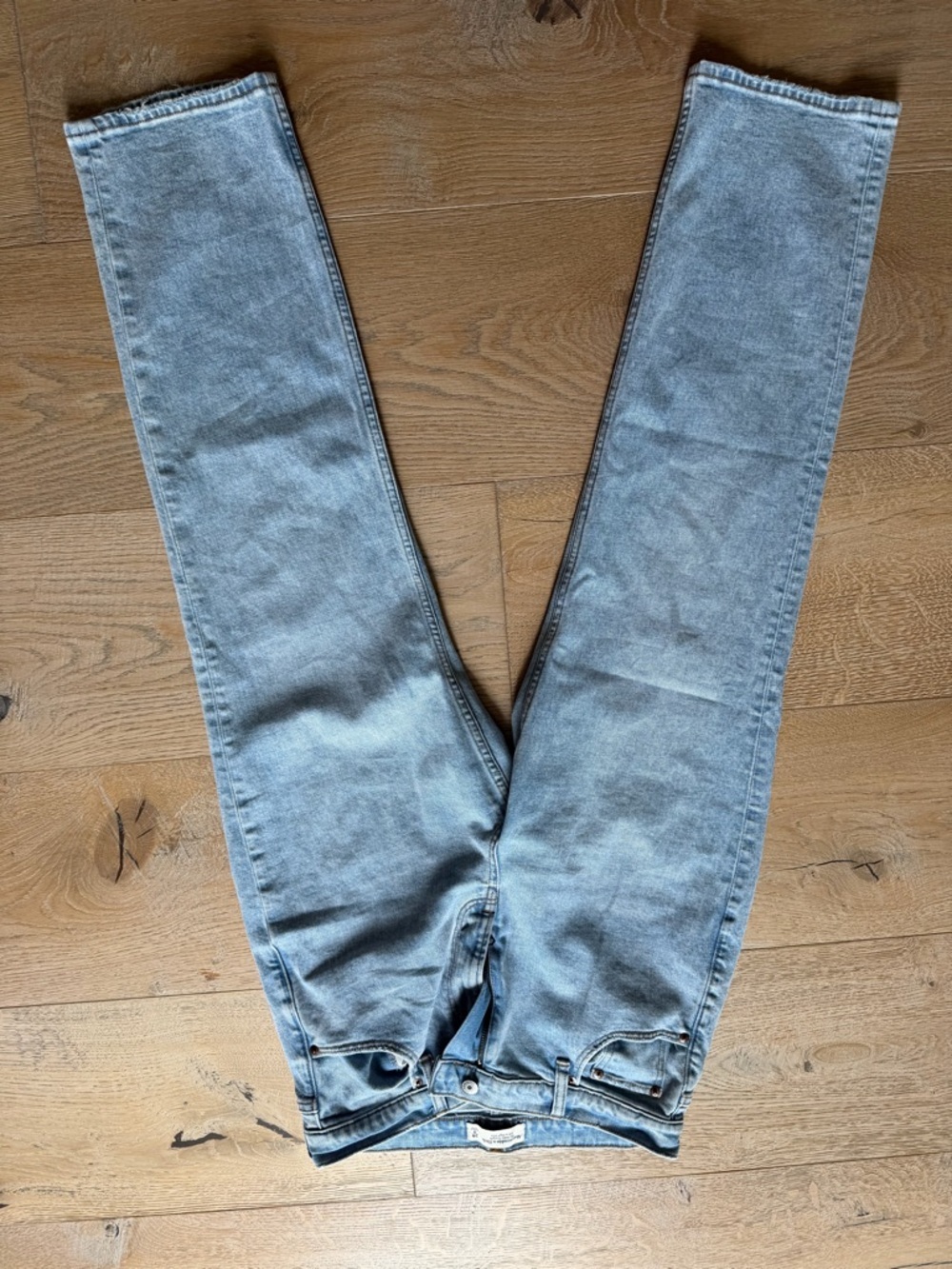 Light Wash ankle straight High-Rise Straight Jeans - Women - Picture 5 of 6